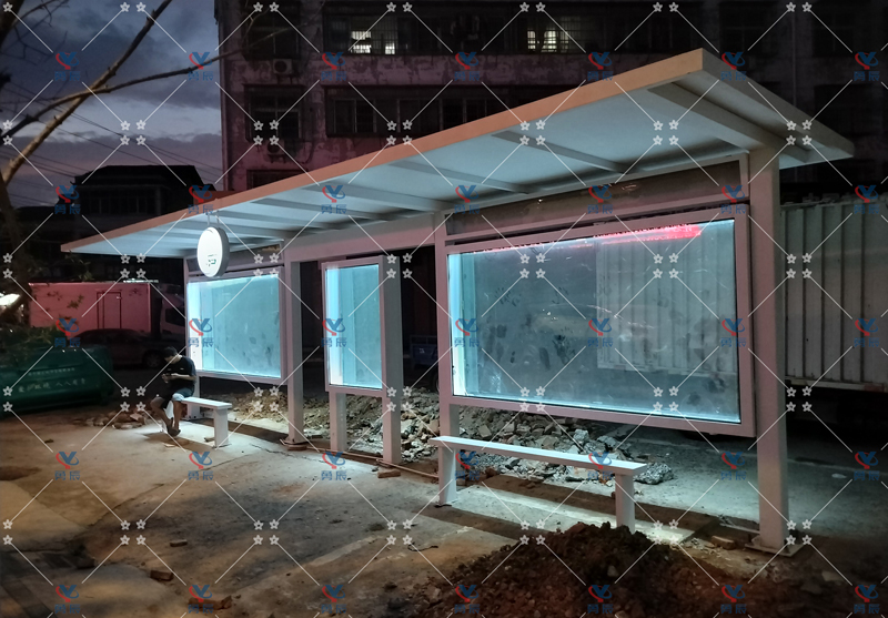 湖北候車(chē)亭